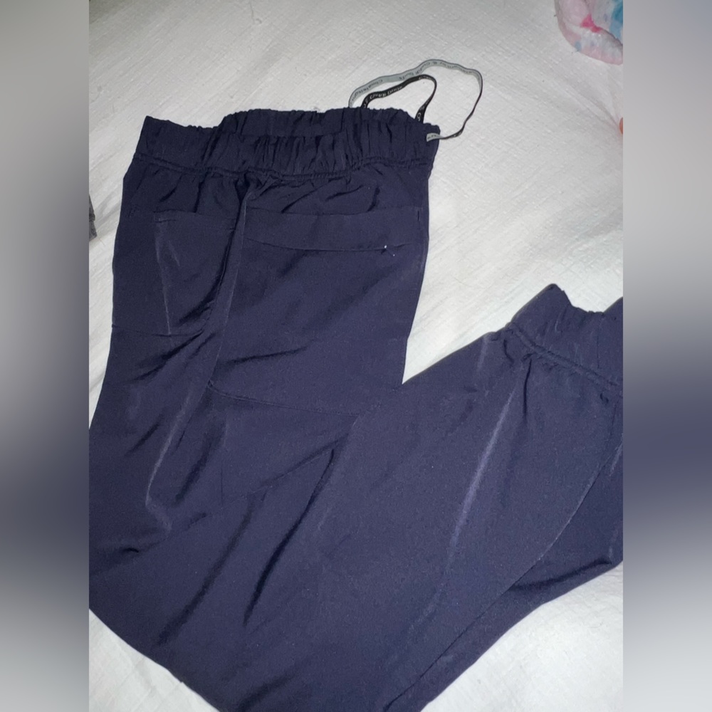 Navy small joggers